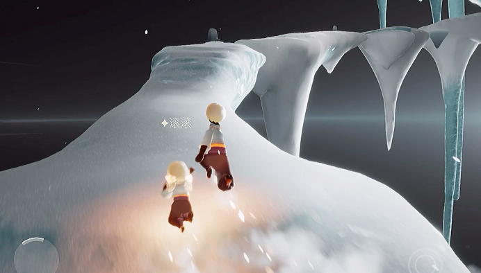 光遇怎么在冰上旋转的跑