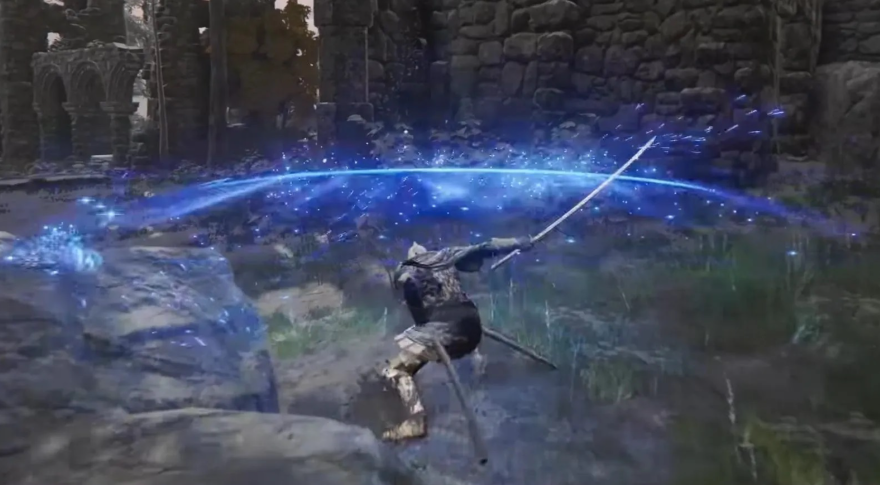 艾尔登法环名刀月隐怎么放剑气